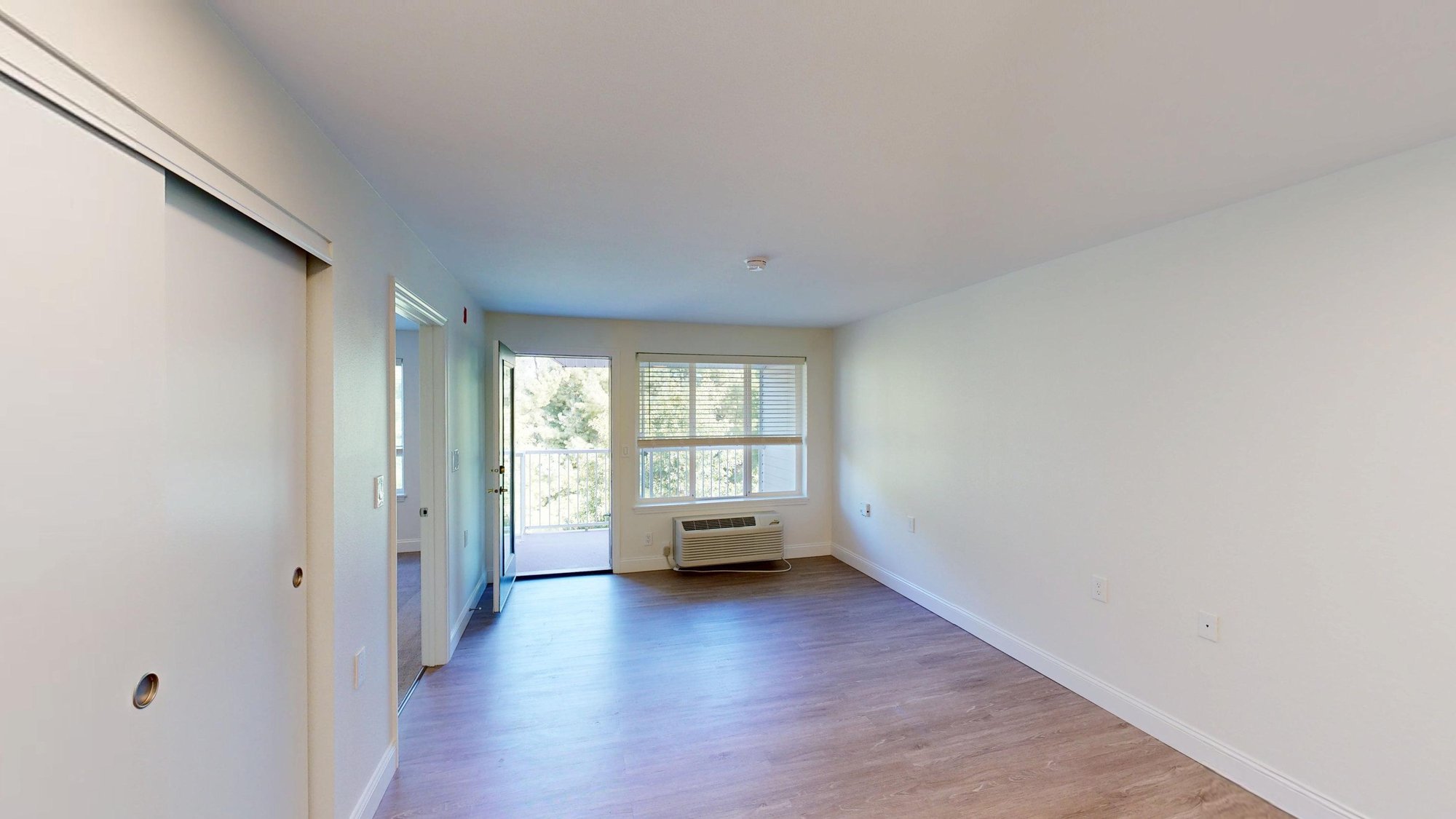 Bethel-Park-IL-1-bed-549-sqft-09162025_124838