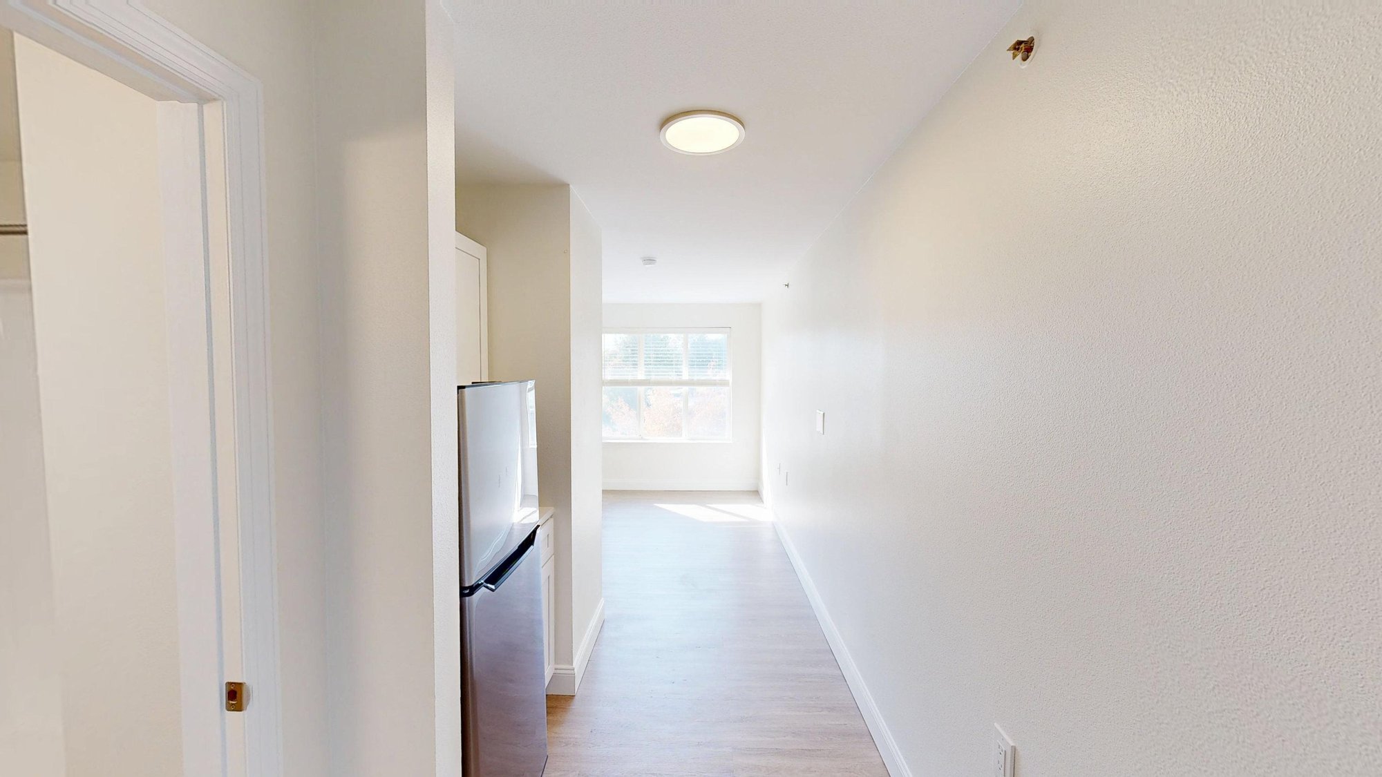 Bethel-Park-IL-Studio-325-sqft-09162025_125506