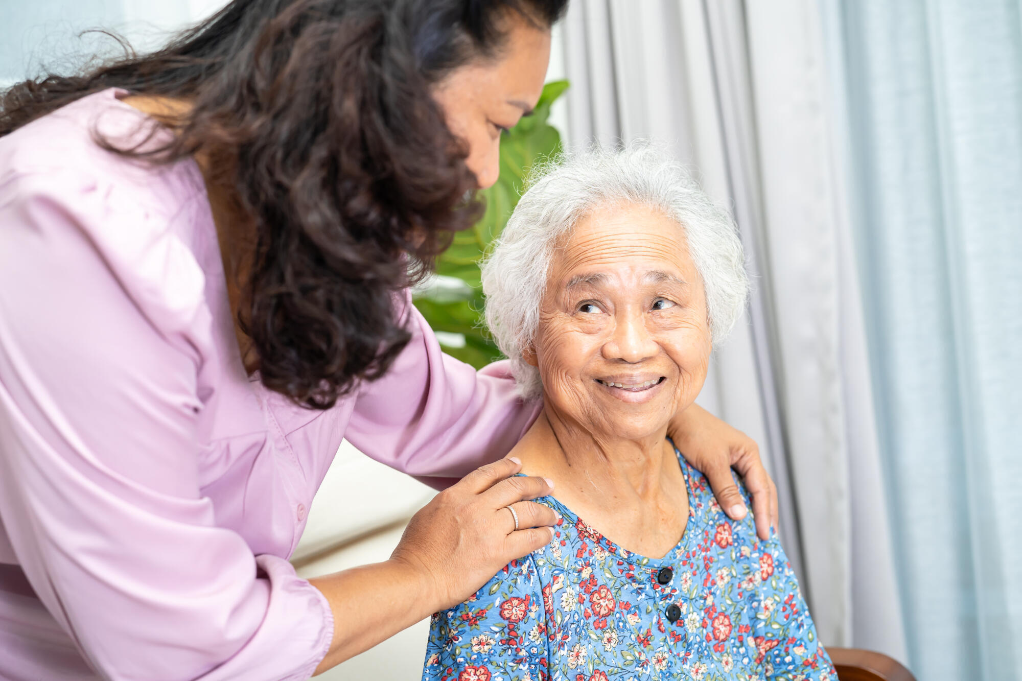 Questions to Ask Your Parents Before Considering Senior Living in Bethel Park